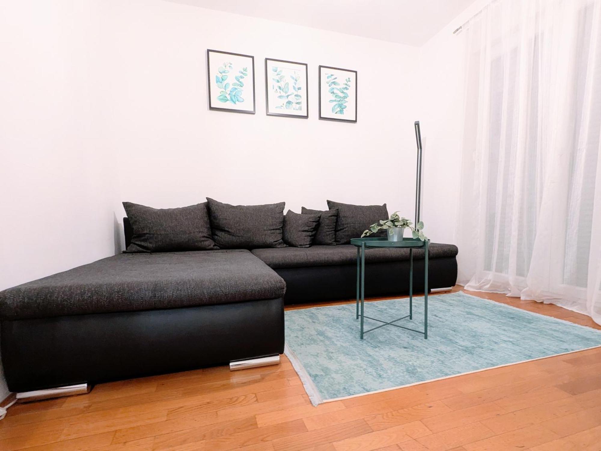 Doma-Lu Apartment-Near Airport And Highway- Free Parking Velika Mlaka Ngoại thất bức ảnh